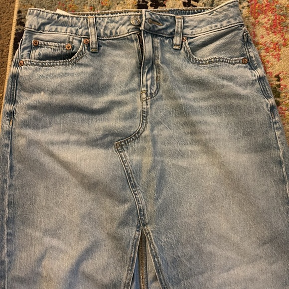 NWOT AE Denim Skirt MAKE ANY OFFER - Picture 2 of 4